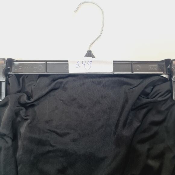 Not Yours to Keep Angel Gown in Black Medium - Picture 13 of 13